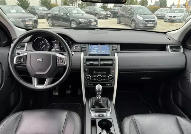 LAND ROVER Discovery Sport 
