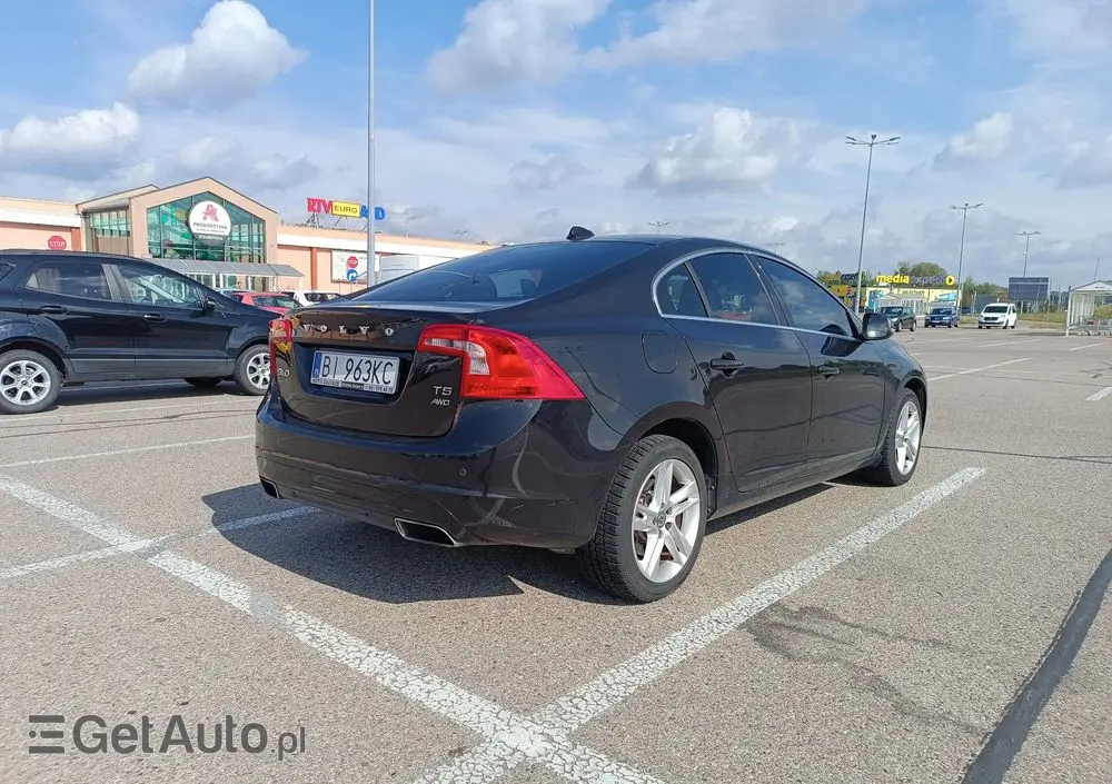 VOLVO S60 2.5 T5 AWD