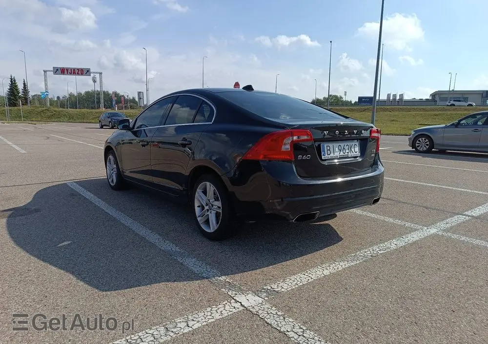 VOLVO S60 2.5 T5 AWD