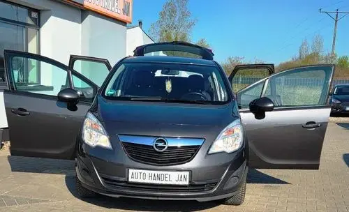 OPEL Meriva 