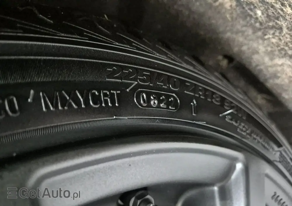 BMW Seria 1 118i Advantage