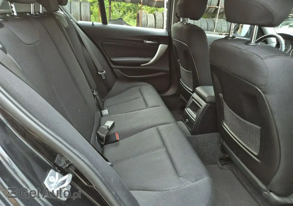 BMW Seria 1 118i Advantage