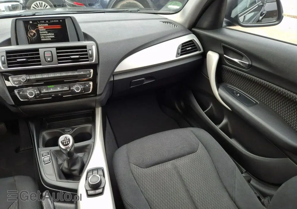 BMW Seria 1 118i Advantage