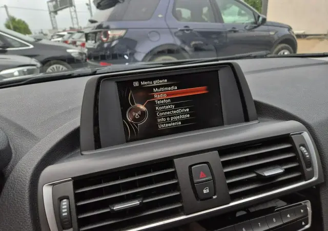 BMW Seria 1 118i Advantage