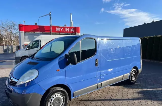 OPEL Vivaro 