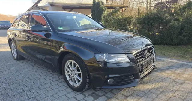 AUDI A4 Avant 1.8 TFSI Ambition