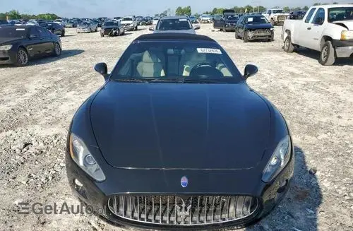 MASERATI GranTurismo 