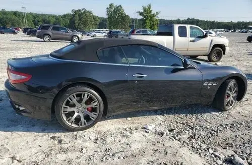 MASERATI GranTurismo 
