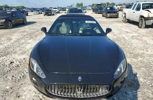 MASERATI GranTurismo 