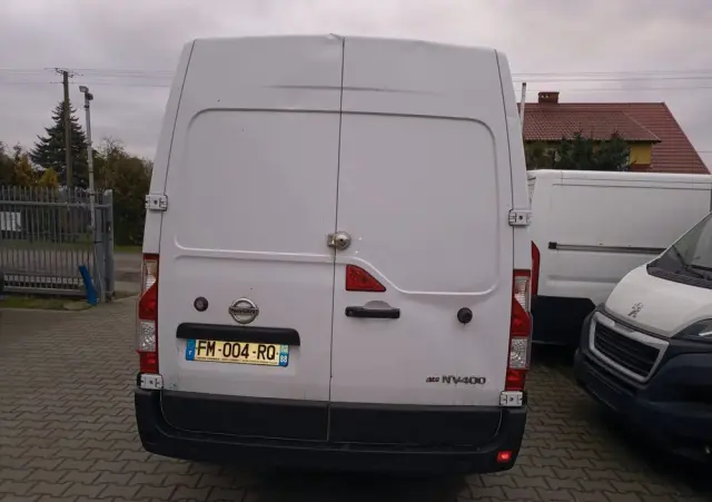 NISSAN NV400 2,3DCI KLIMA 150PS L2H2 