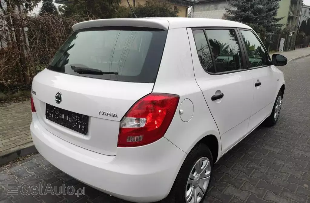 SKODA Fabia 