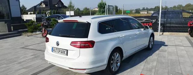 VOLKSWAGEN Passat 2.0 TDI (150 KM) DSG