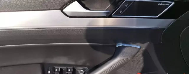 VOLKSWAGEN Passat 2.0 TDI (150 KM) DSG