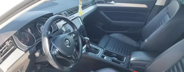 VOLKSWAGEN Passat 2.0 TDI (150 KM) DSG