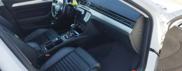 VOLKSWAGEN Passat 2.0 TDI (150 KM) DSG