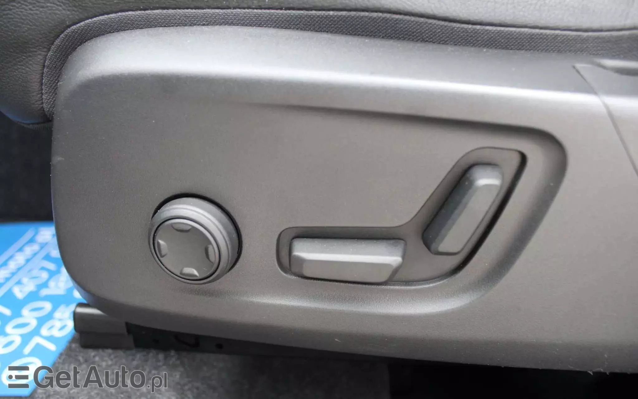 VOLVO XC 40 T5 Plug-In Hybrid Core