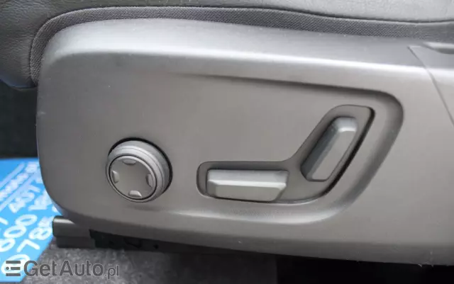 VOLVO XC 40 T5 Plug-In Hybrid Core