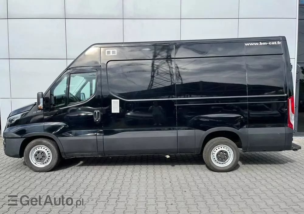 IVECO Daily 