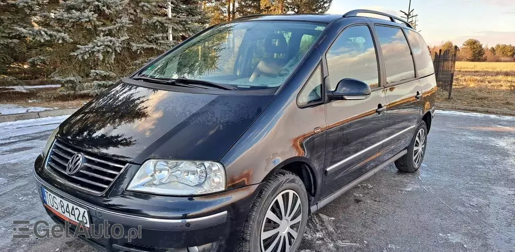 VOLKSWAGEN Sharan 