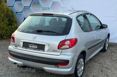 PEUGEOT 206 
