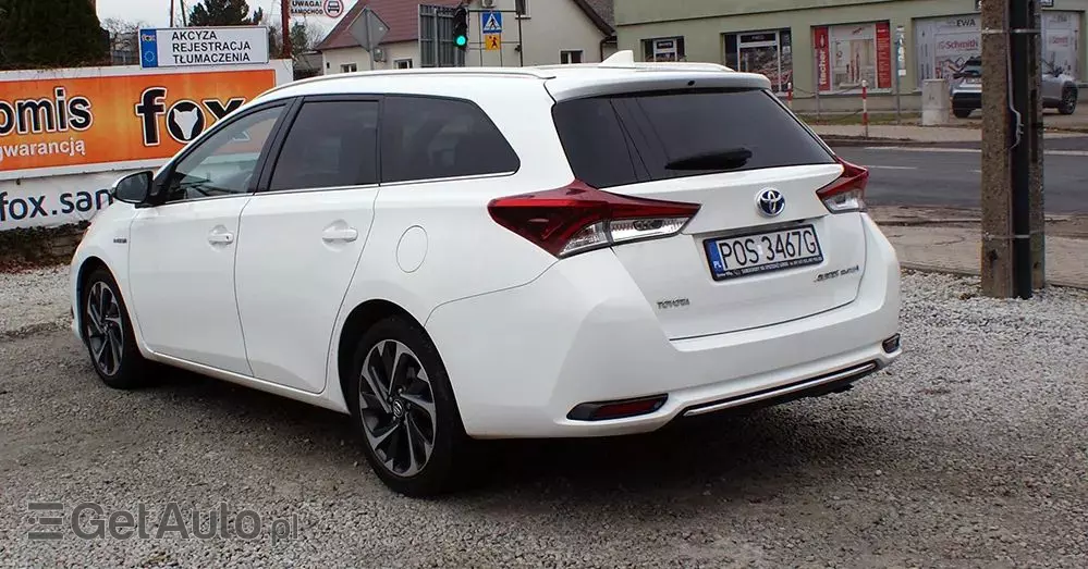 TOYOTA Auris 1.8 VVT-i Hybrid Automatik Edition