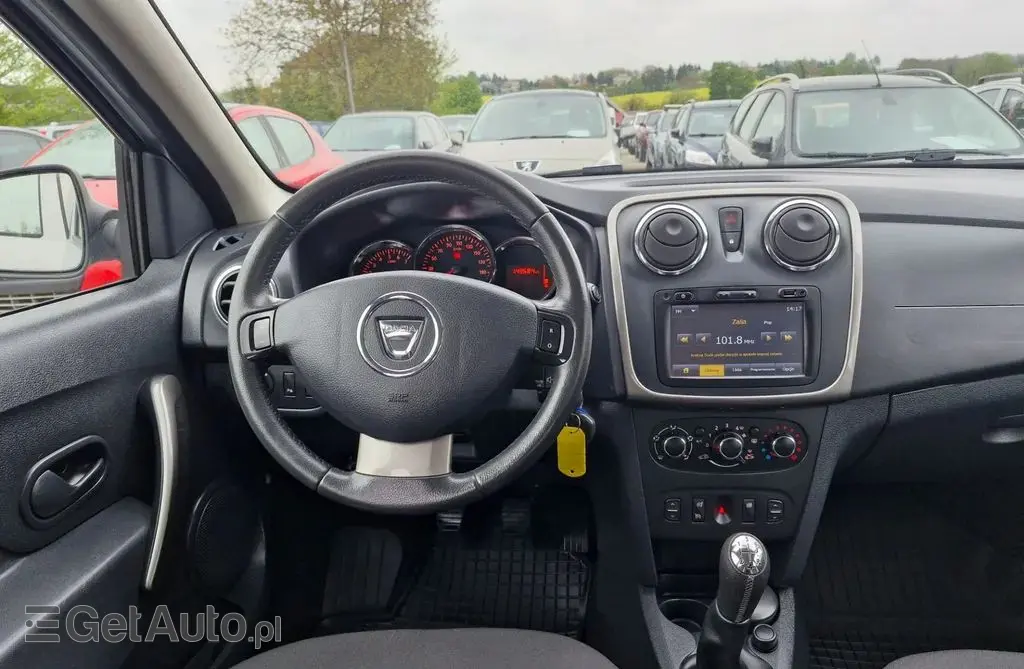 DACIA Sandero 