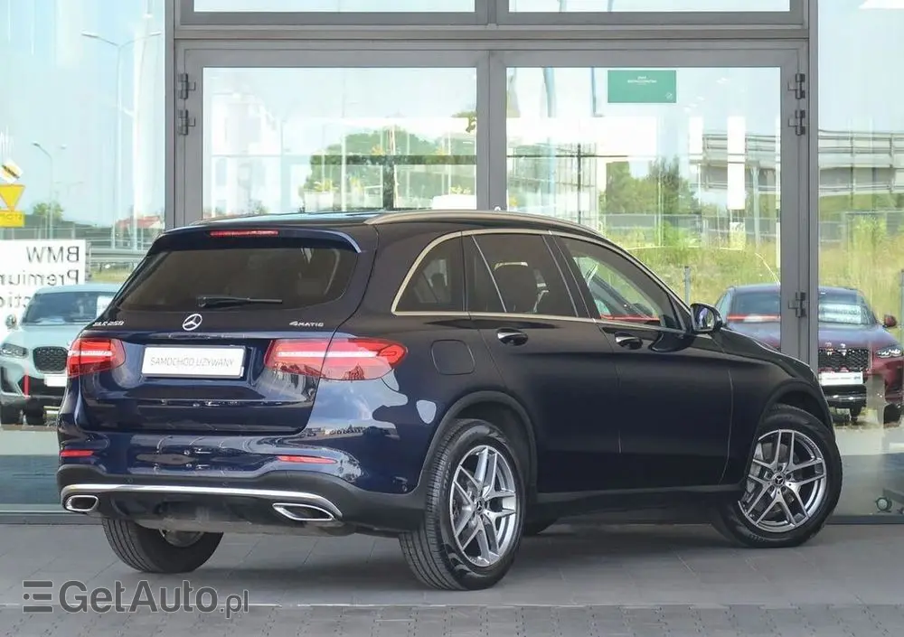 MERCEDES-BENZ GLC 250 4-Matic