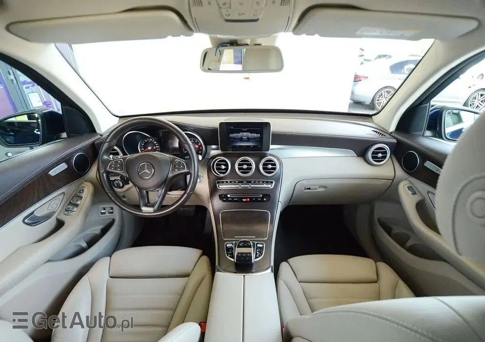 MERCEDES-BENZ GLC 250 4-Matic