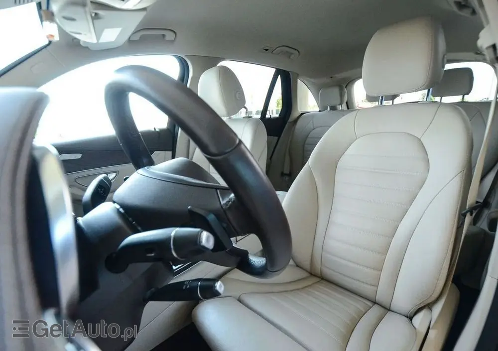 MERCEDES-BENZ GLC 250 4-Matic