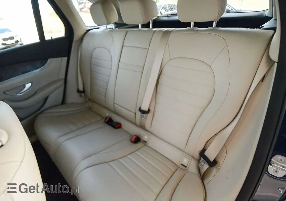 MERCEDES-BENZ GLC 250 4-Matic