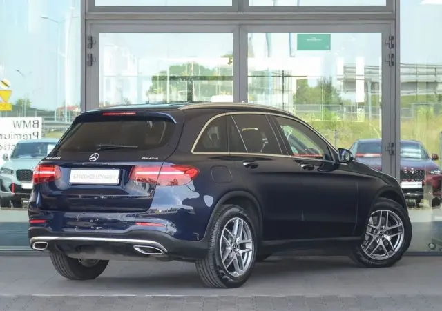 MERCEDES-BENZ GLC 250 4-Matic