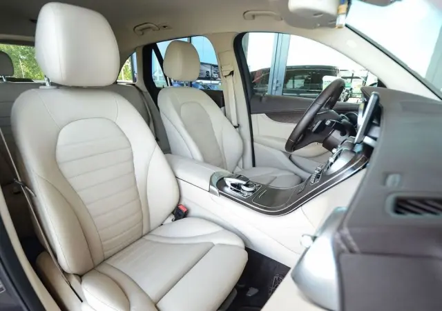 MERCEDES-BENZ GLC 250 4-Matic