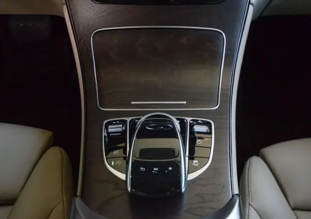 MERCEDES-BENZ GLC 250 4-Matic