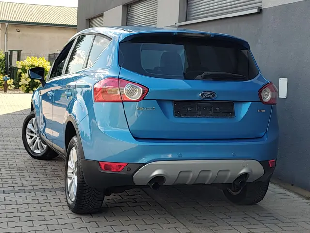 FORD Kuga Titanium