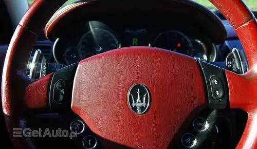 MASERATI Quattroporte 