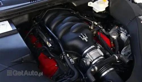 MASERATI Quattroporte 