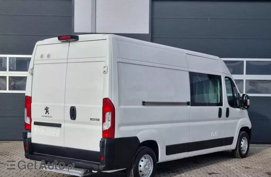 PEUGEOT Boxer 