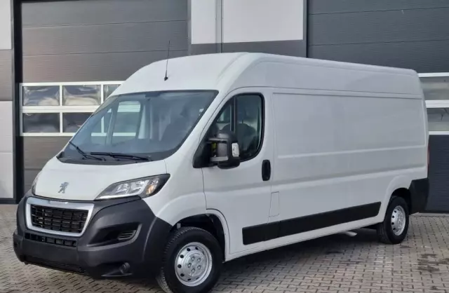 PEUGEOT Boxer 
