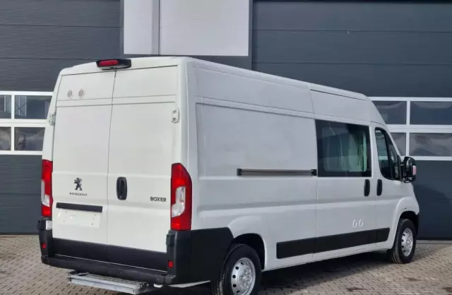 PEUGEOT Boxer 