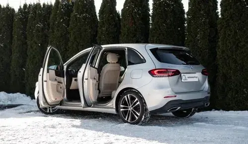 MERCEDES-BENZ Klasa B 