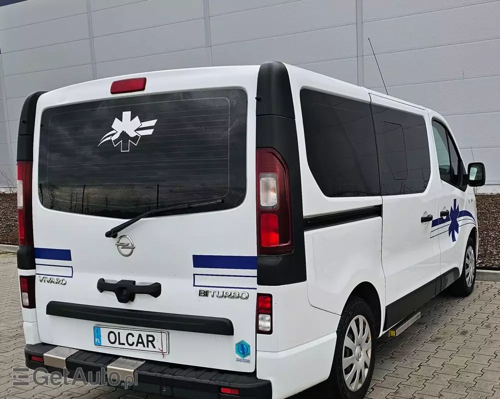 RENAULT TRAFIC KARETKA/AMBULANS 