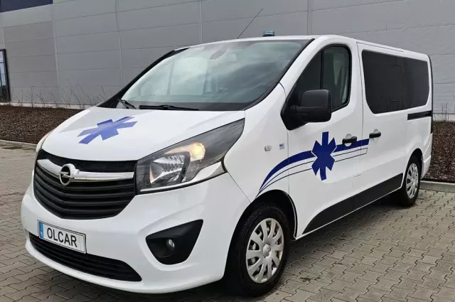 RENAULT TRAFIC KARETKA/AMBULANS 