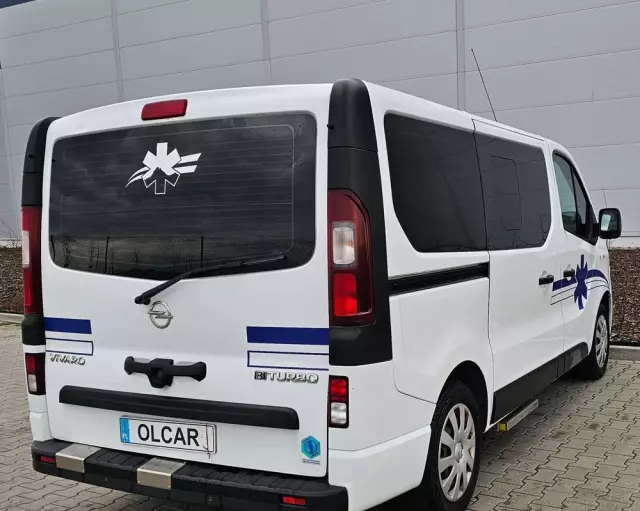 RENAULT TRAFIC KARETKA/AMBULANS 