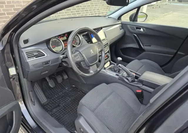 PEUGEOT 508 HDi 160 Allure