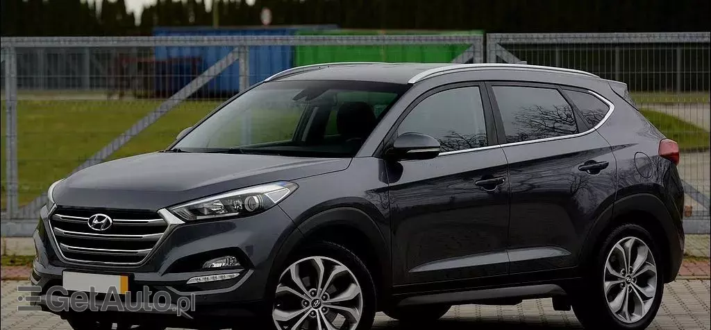 HYUNDAI Tucson 