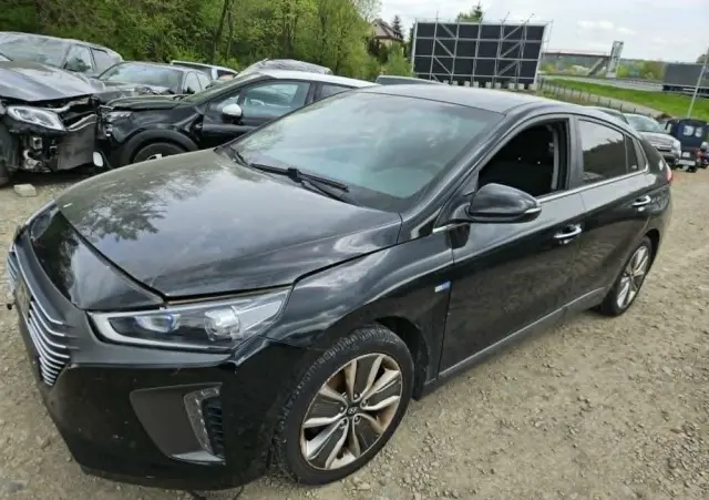 HYUNDAI IONIQ 1.6 GDI Style