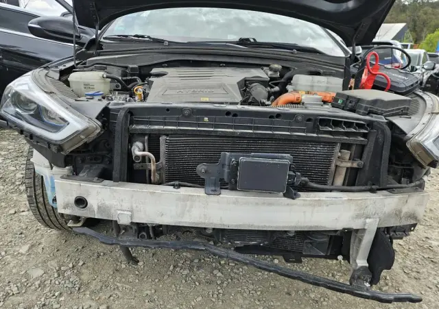 HYUNDAI IONIQ 1.6 GDI Style
