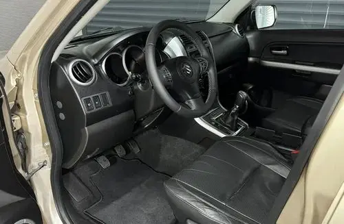 SUZUKI Grand Vitara 