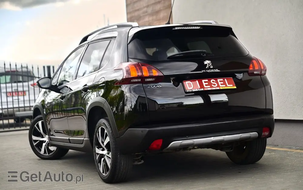 PEUGEOT 2008 1.6 BlueHDi Allure