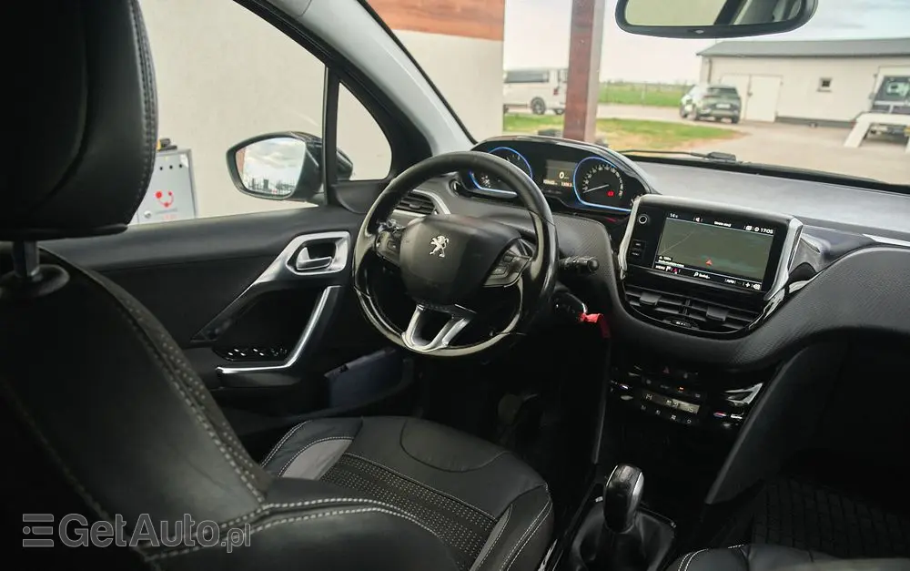 PEUGEOT 2008 1.6 BlueHDi Allure